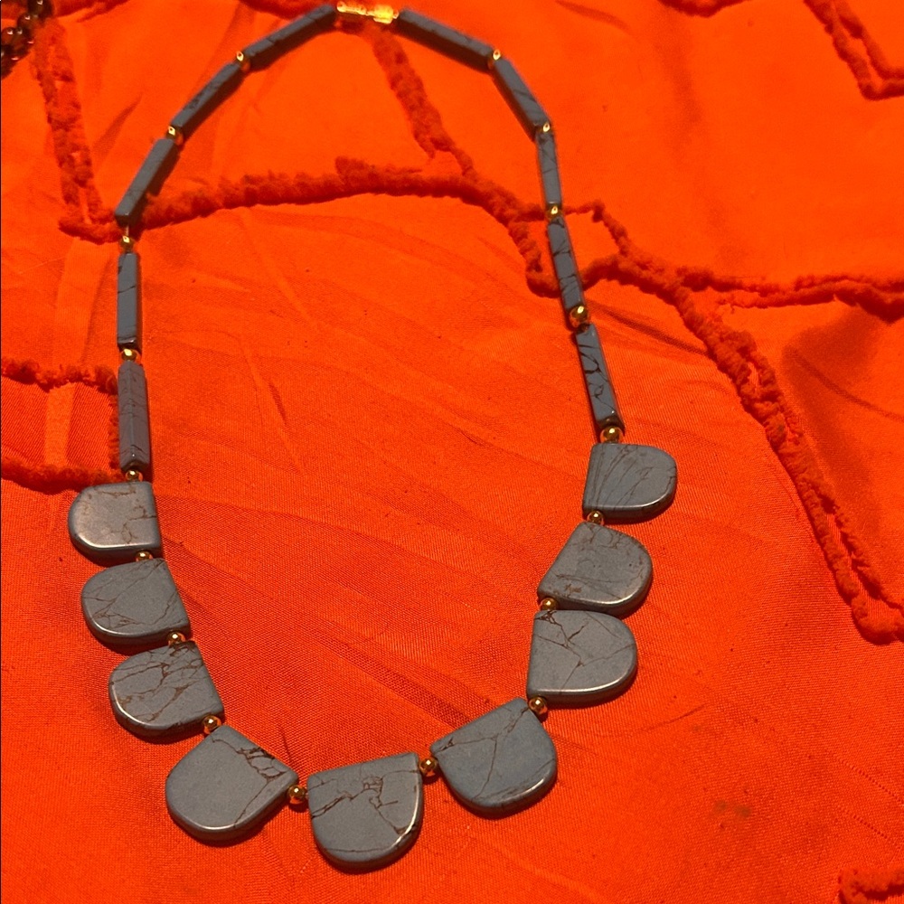 Gray Stone Pendant Necklace - Elegant Women's Jewelry
